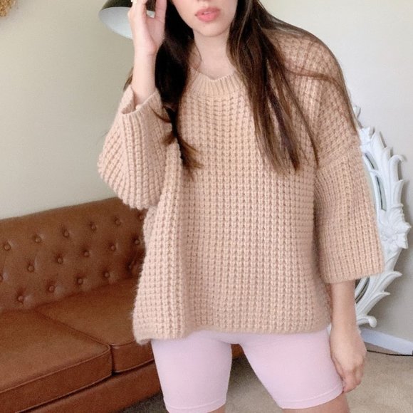 Camel Knit Chunky Sweater 3/4 Sleeves - Picture 3 of 5